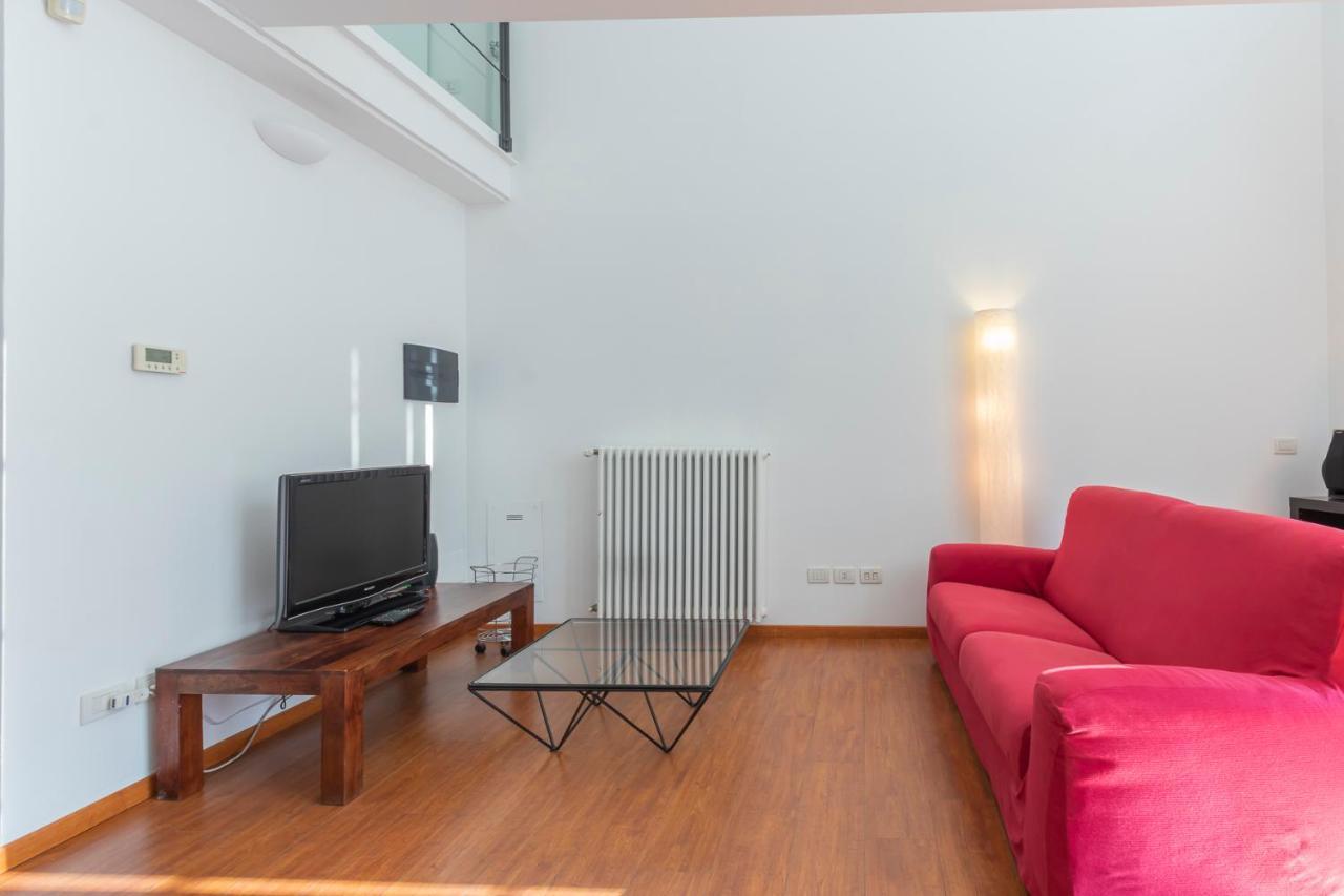 I Host Apartment - Guintellino 32 Milan Luaran gambar